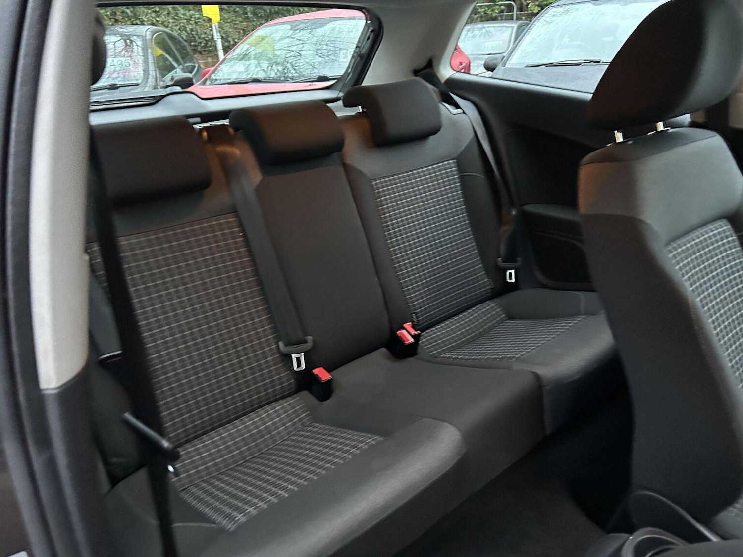 Used Volkswagen Polo 2015 for sale - 77836838: Photo 18