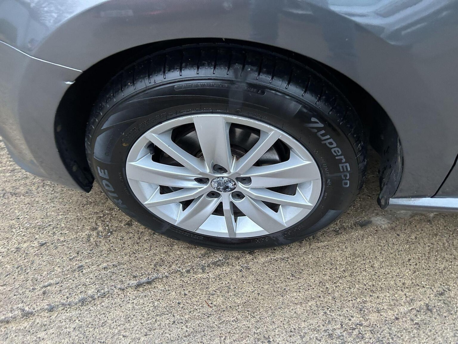 Used Volkswagen Polo 2015 for sale - 77836838: Photo 24