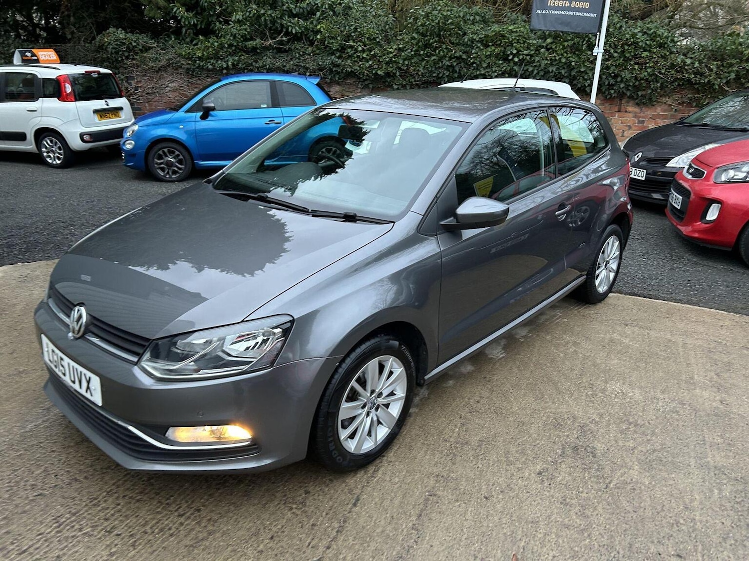 Used Volkswagen Polo 2015 for sale - 77836838: Photo 4