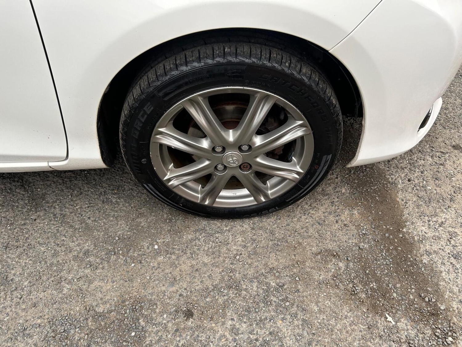 Used Toyota Yaris 2012 for sale - 76963399: Photo 25