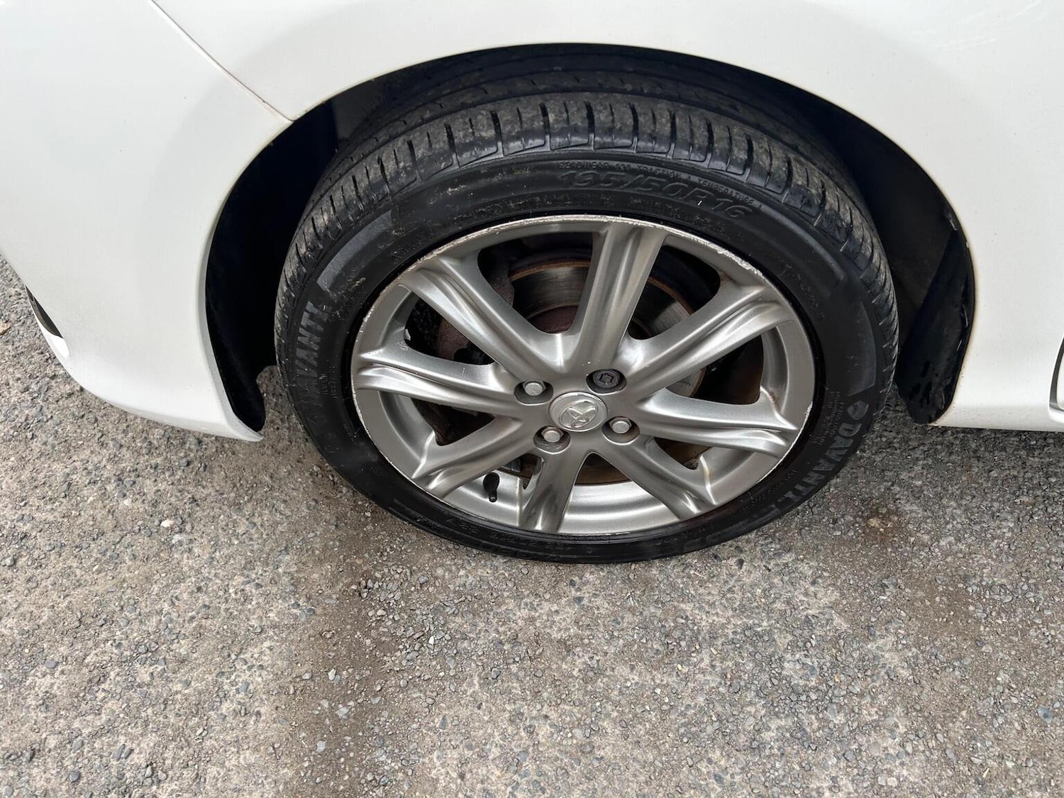 Used Toyota Yaris 2012 for sale - 76963399: Photo 28