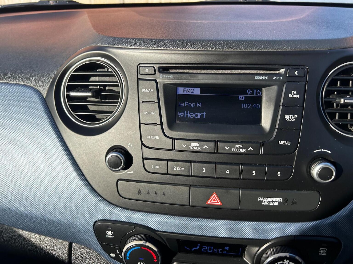 Used Hyundai i10 2016 for sale - 77052994: Photo 39