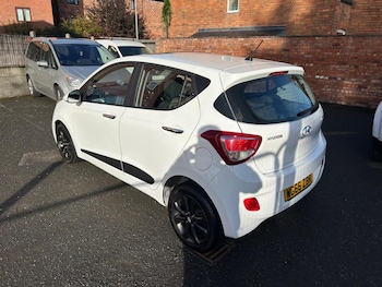 Used Hyundai i10 2016 for sale - 77052994: Photo