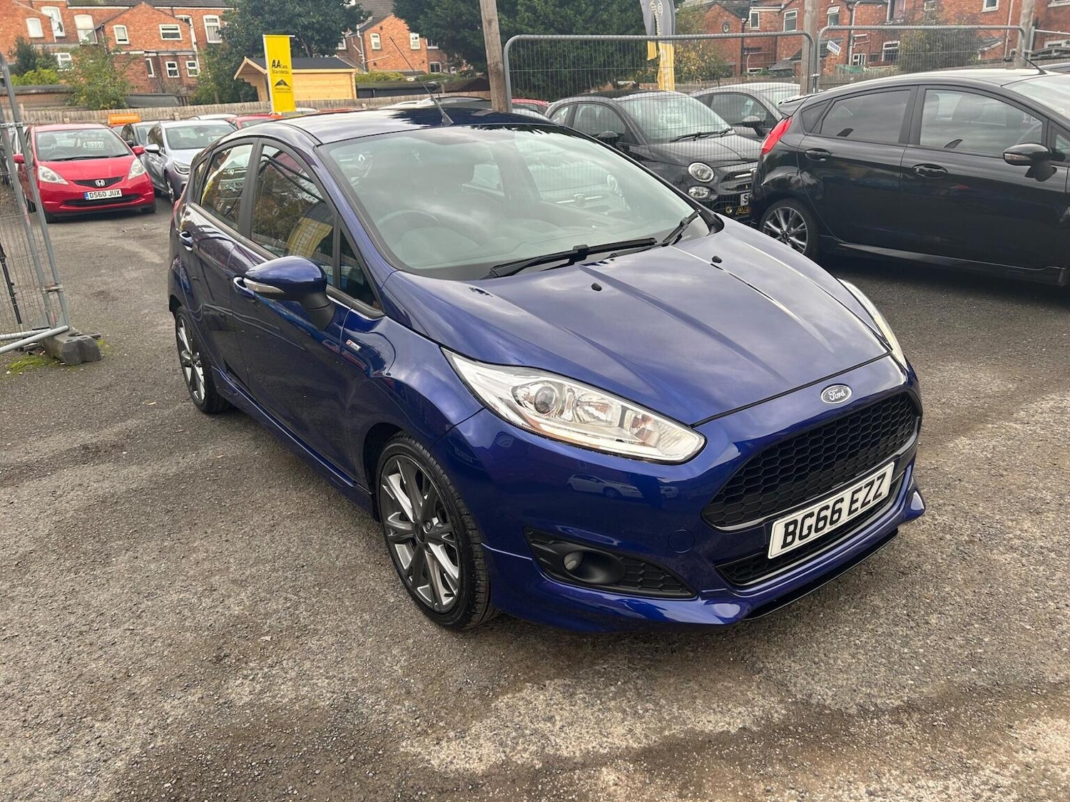 Used Ford Fiesta 2016 for sale - 76963254: Photo 1