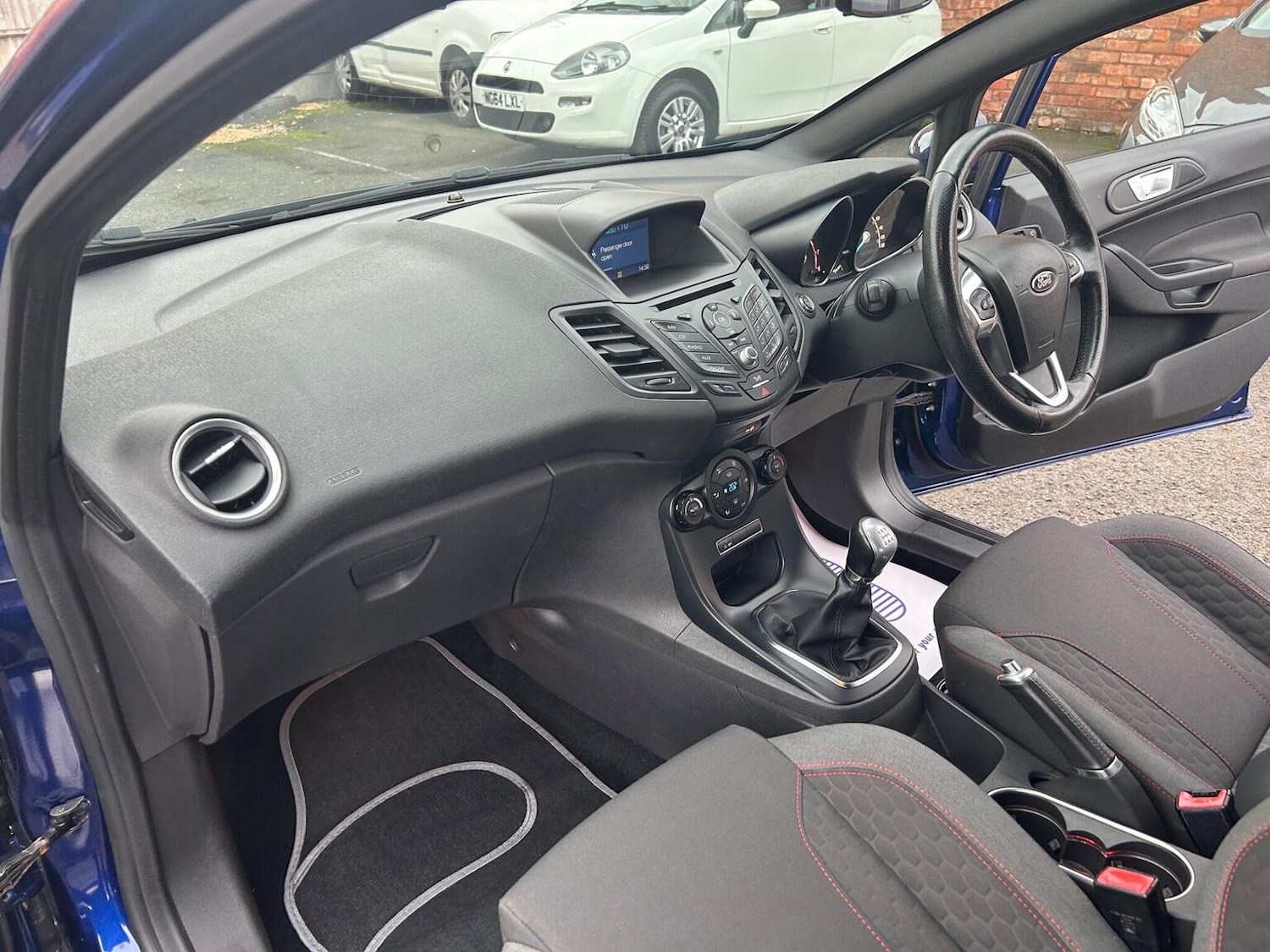 Used Ford Fiesta 2016 for sale - 76963254: Photo 14