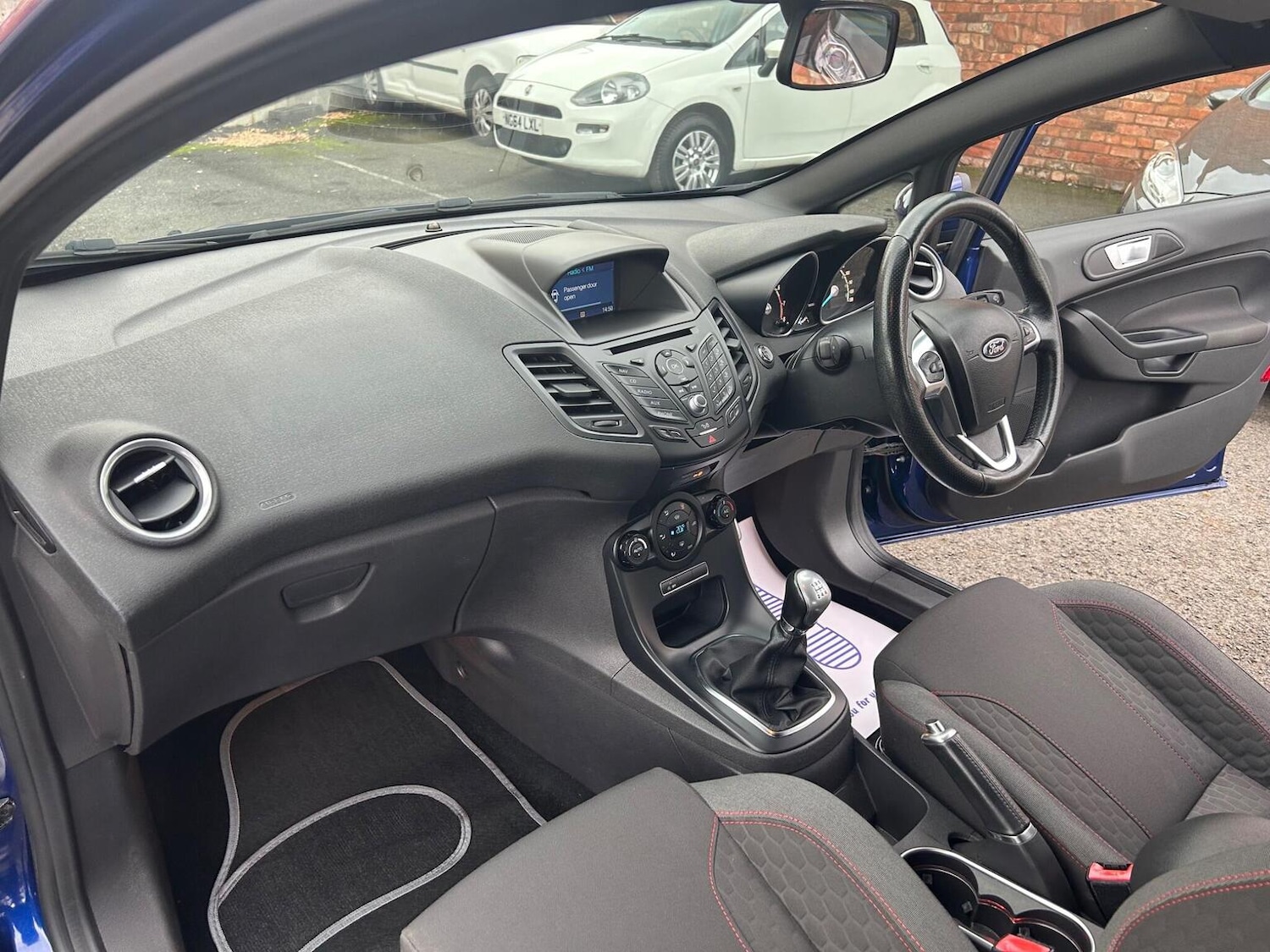 Used Ford Fiesta 2016 for sale - 76963254: Photo 15