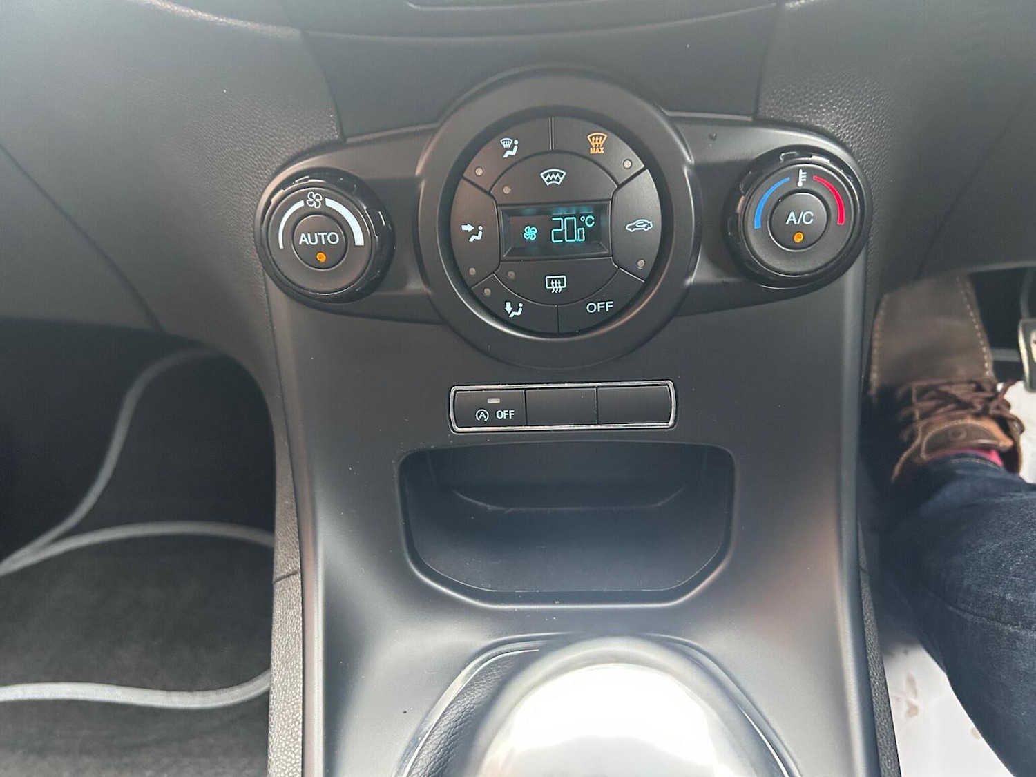 Used Ford Fiesta 2016 for sale - 76963254: Photo 24