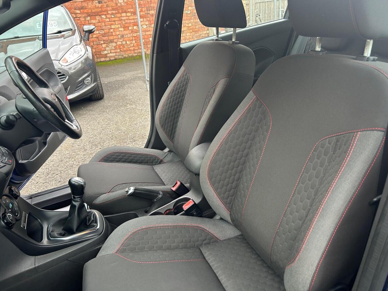 Used Ford Fiesta 2016 for sale - 76963254: Photo 44