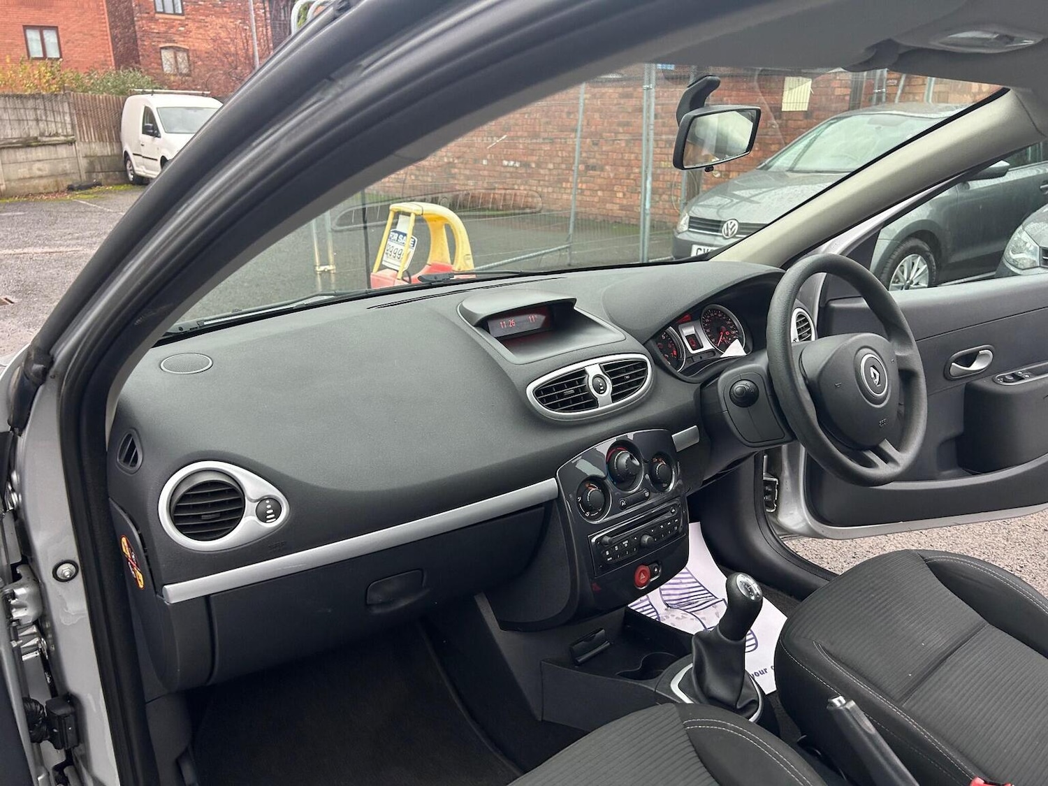 Used Renault Clio 2012 for sale - 76963273: Photo 13