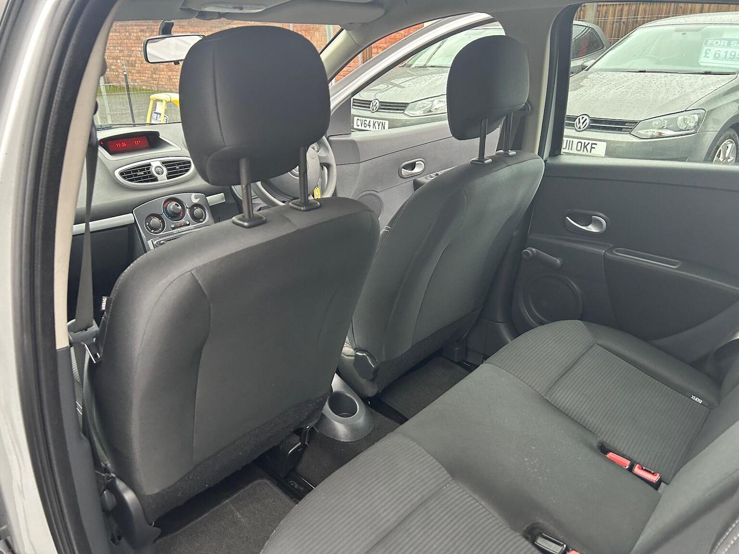 Used Renault Clio 2012 for sale - 76963273: Photo 20