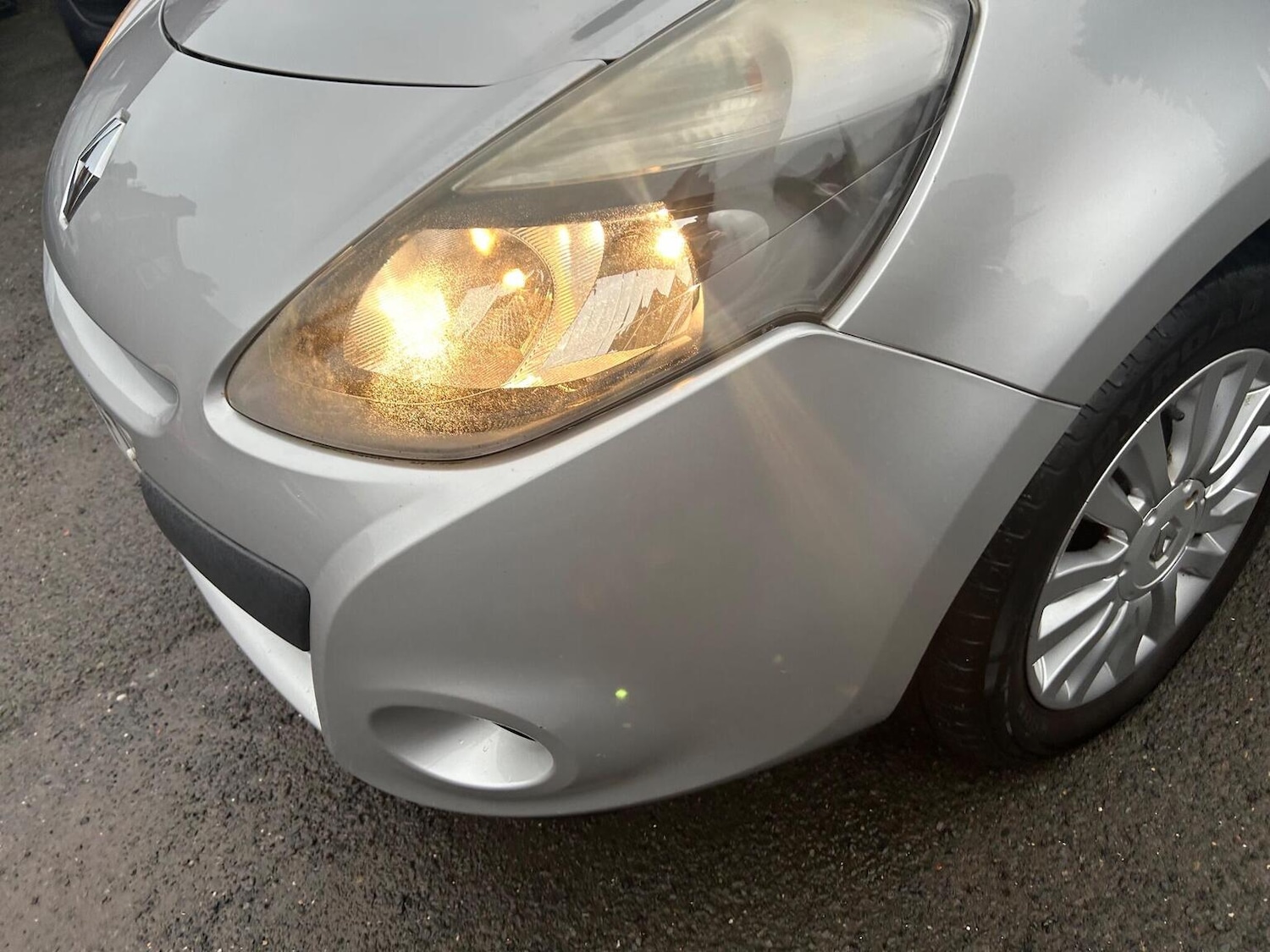 Used Renault Clio 2012 for sale - 76963273: Photo 41