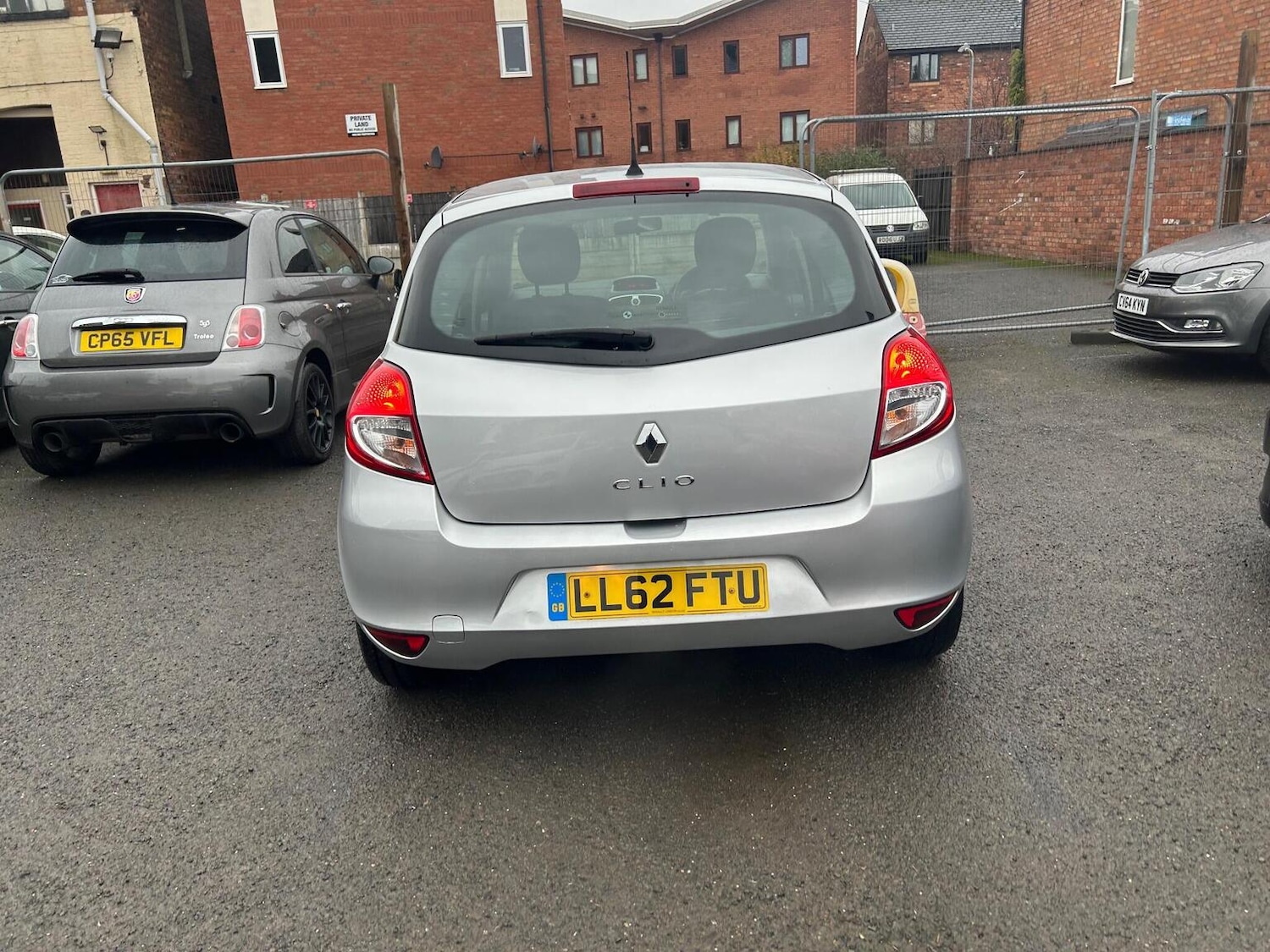 Used Renault Clio 2012 for sale - 76963273: Photo 9