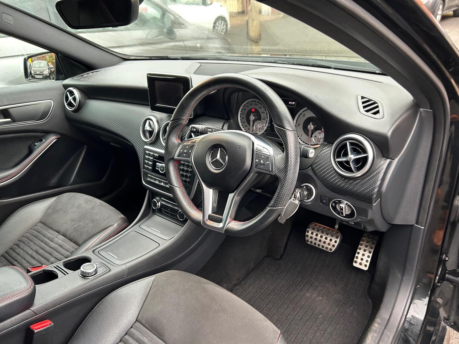 Used Mercedes-Benz A-Class 2013 for sale - 76963298: Photo 13