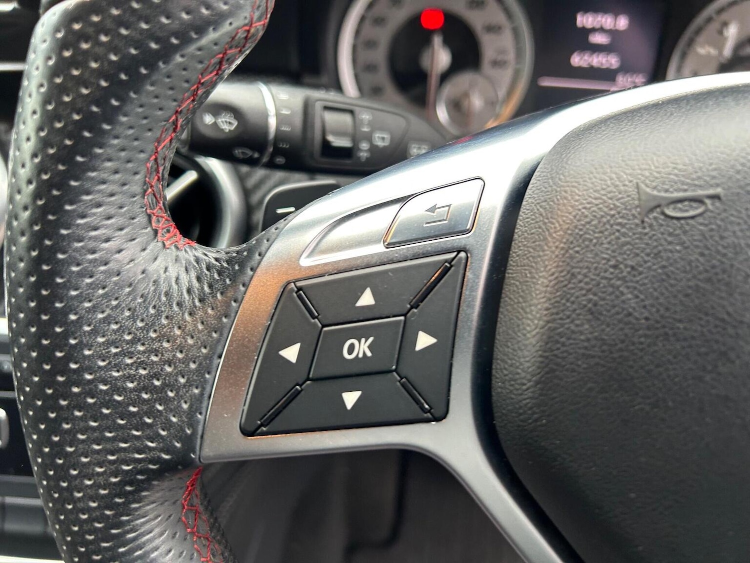 Used Mercedes-Benz A-Class 2013 for sale - 76963298: Photo 23