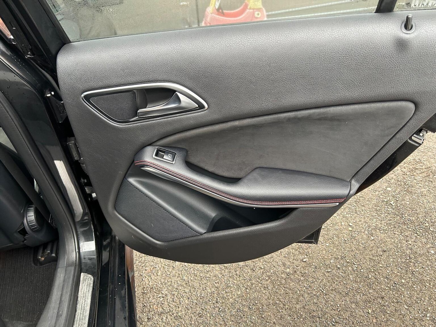 Used Mercedes-Benz A-Class 2013 for sale - 76963298: Photo 28