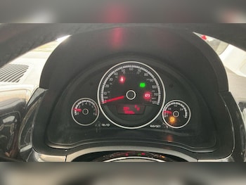 Used Volkswagen up! 2014 for sale - 78258284: Photo