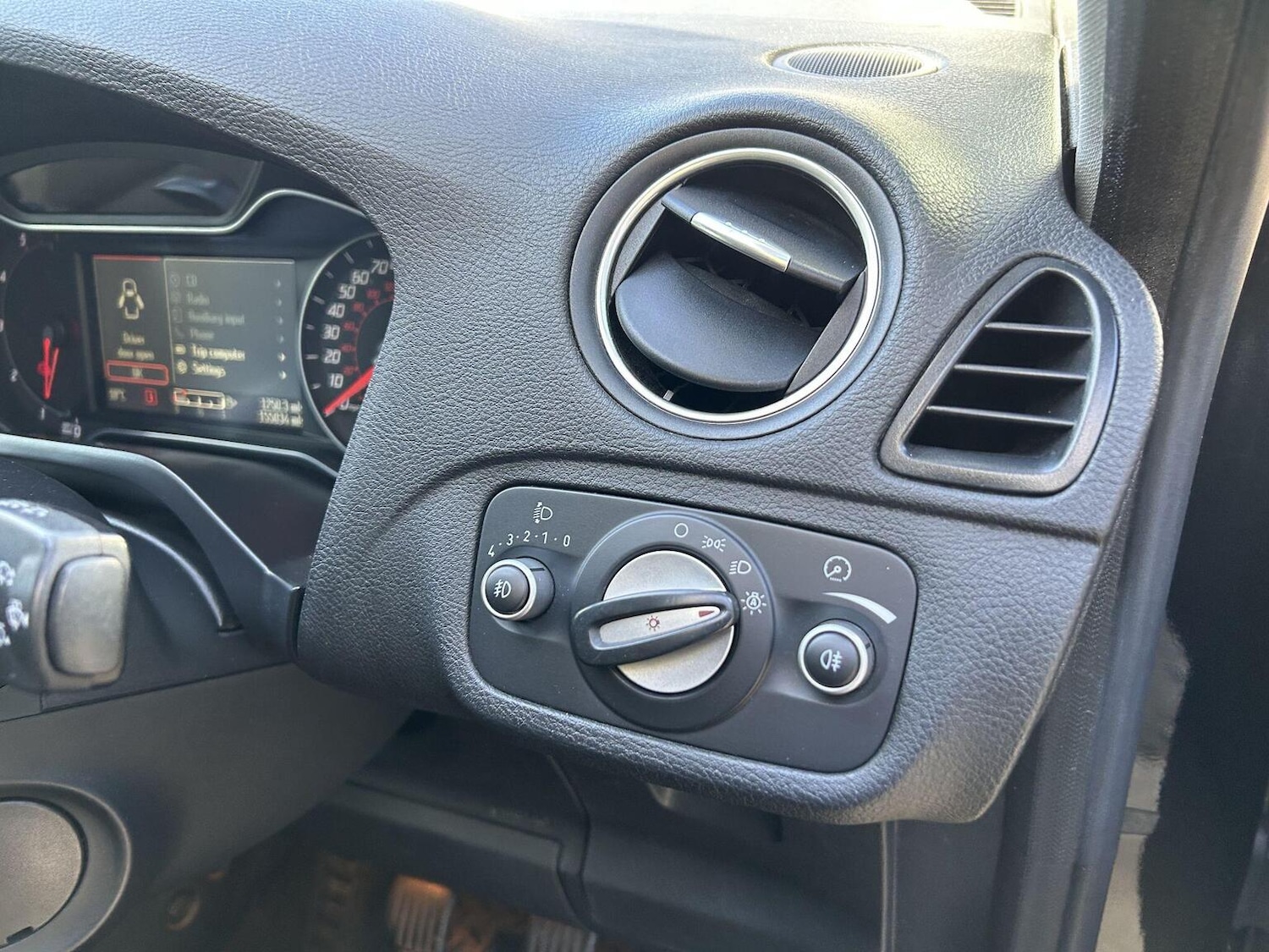 Used Ford S-Max 2012 for sale - 78018261: Photo 20