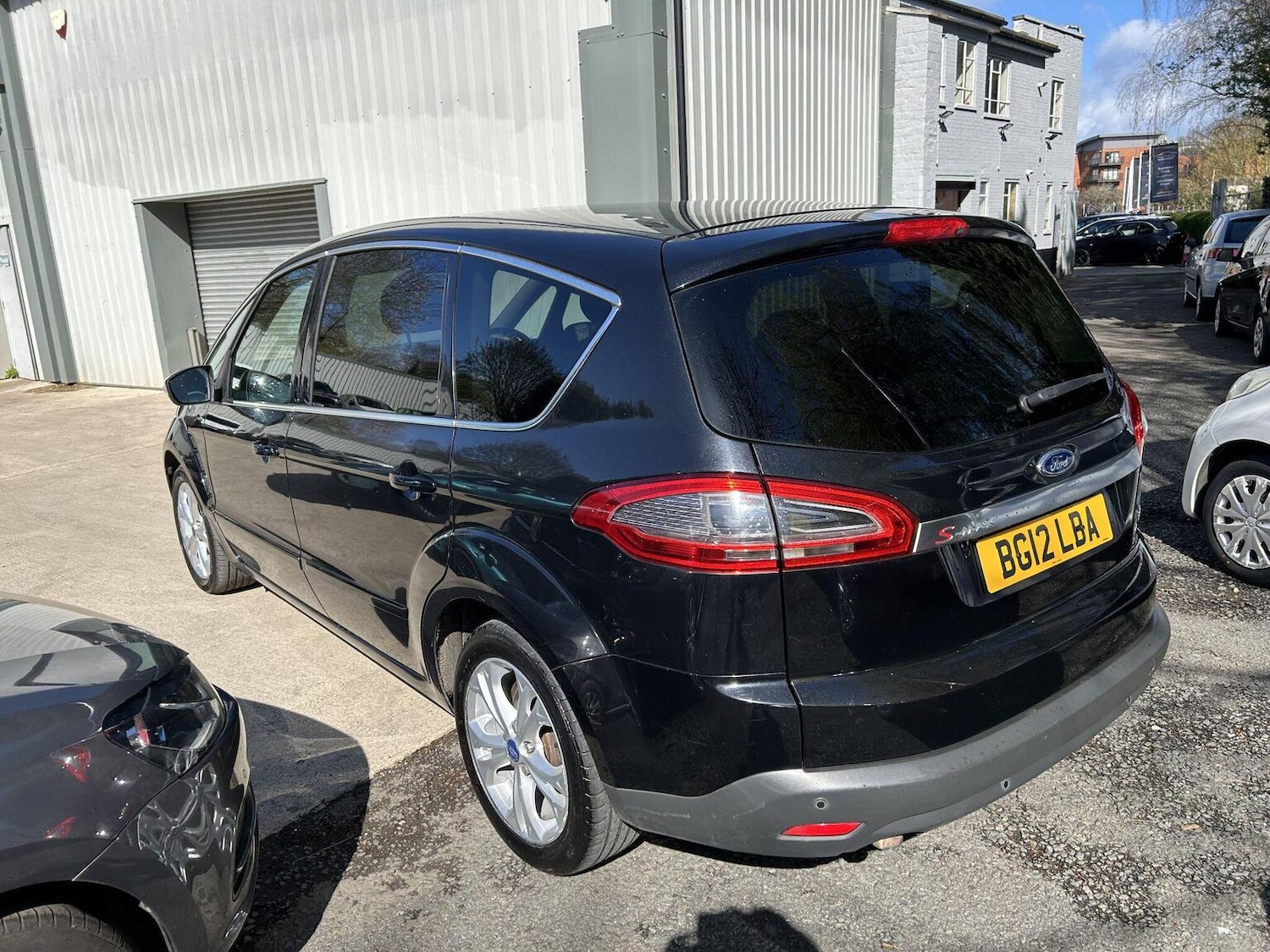 Used Ford S-Max 2012 for sale - 78018261: Photo 4