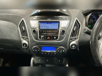 Used Hyundai Ix35 2011 for sale - 77906683: Photo