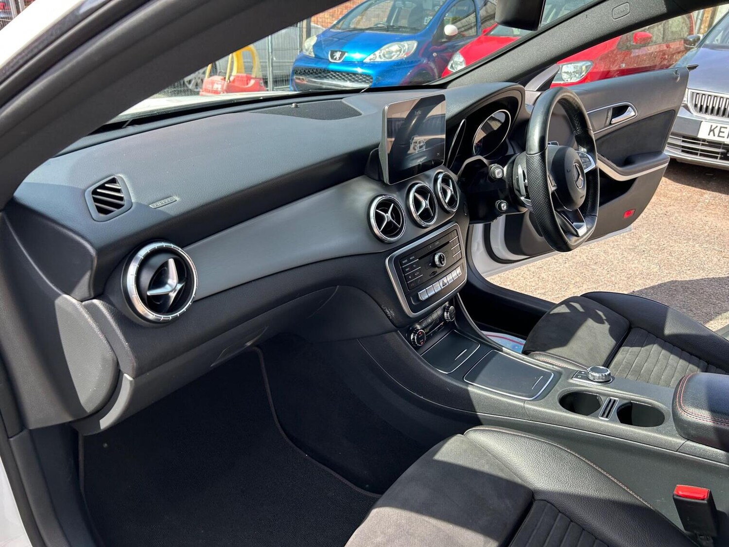 Used Mercedes-Benz CLA 2018 for sale - 76963420: Photo 10