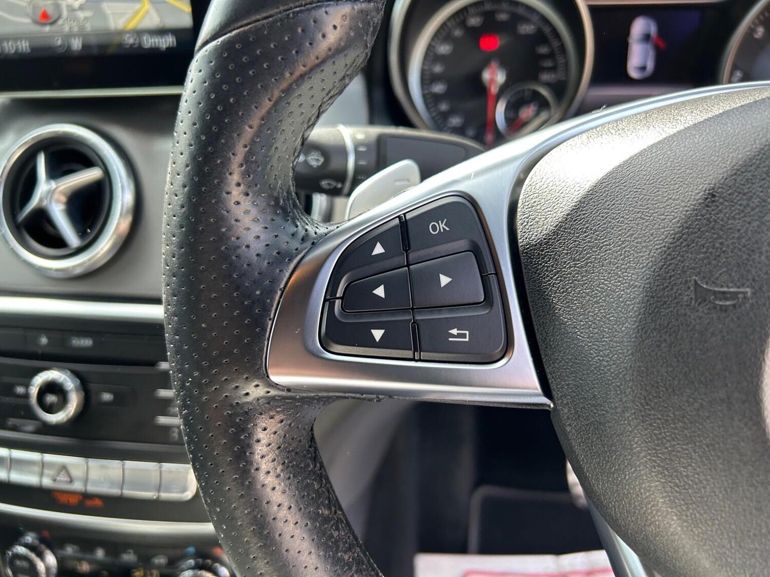 Used Mercedes-Benz CLA 2018 for sale - 76963420: Photo 18