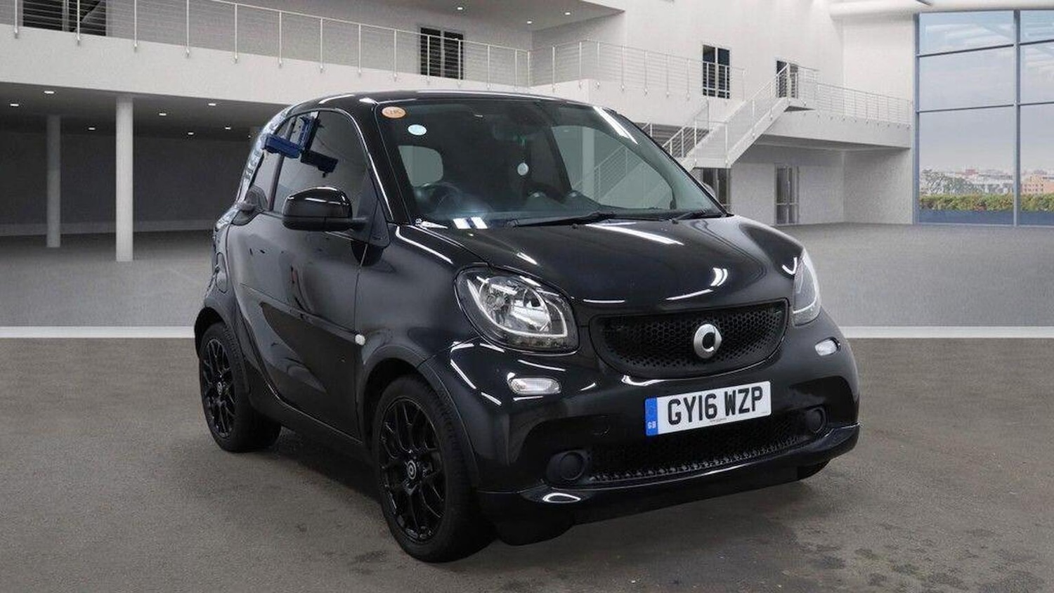 Used smart fortwo 2016 for sale - 78084422: Photo 2