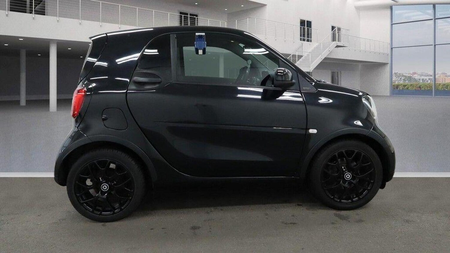 Used smart fortwo 2016 for sale - 78084422: Photo 9