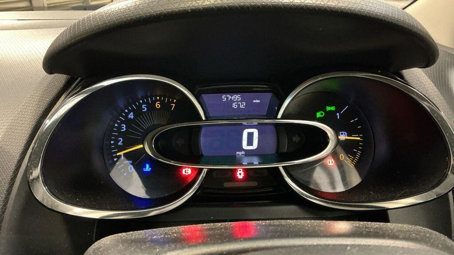 Used Renault Clio 2015 for sale - 77535957: Photo 11