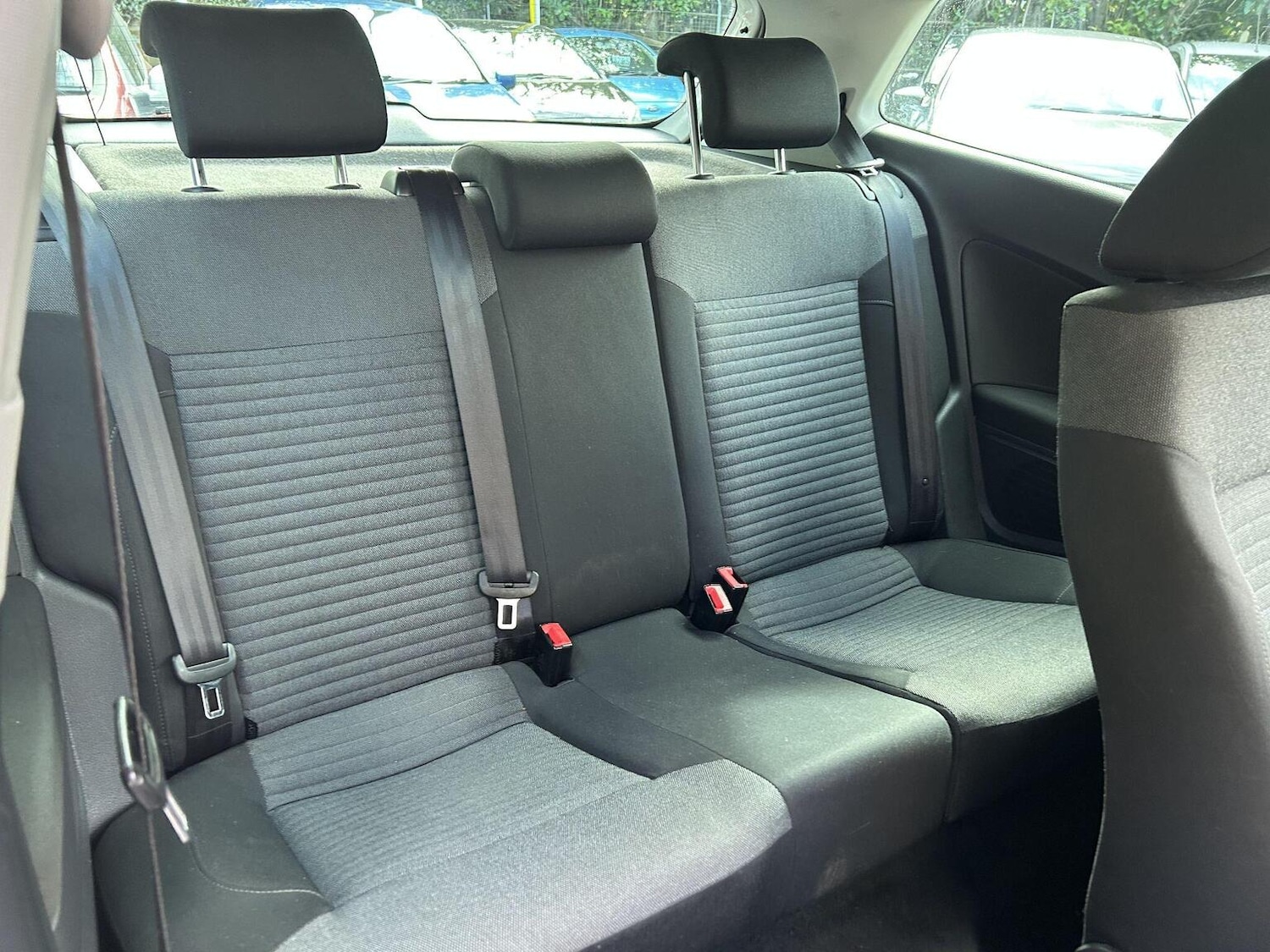 Used Volkswagen Polo 2011 for sale - 78070507: Photo 16