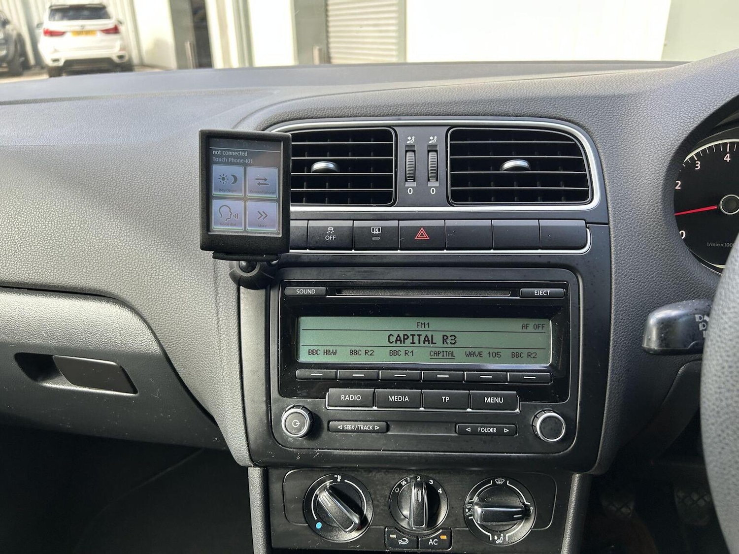 Used Volkswagen Polo 2011 for sale - 78070507: Photo 25