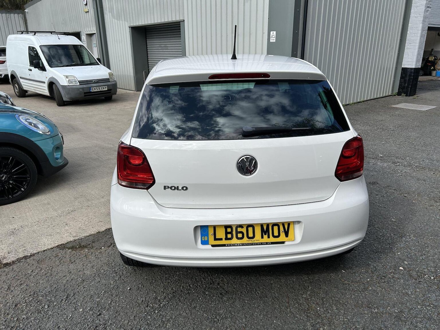 Used Volkswagen Polo 2011 for sale - 78070507: Photo 8
