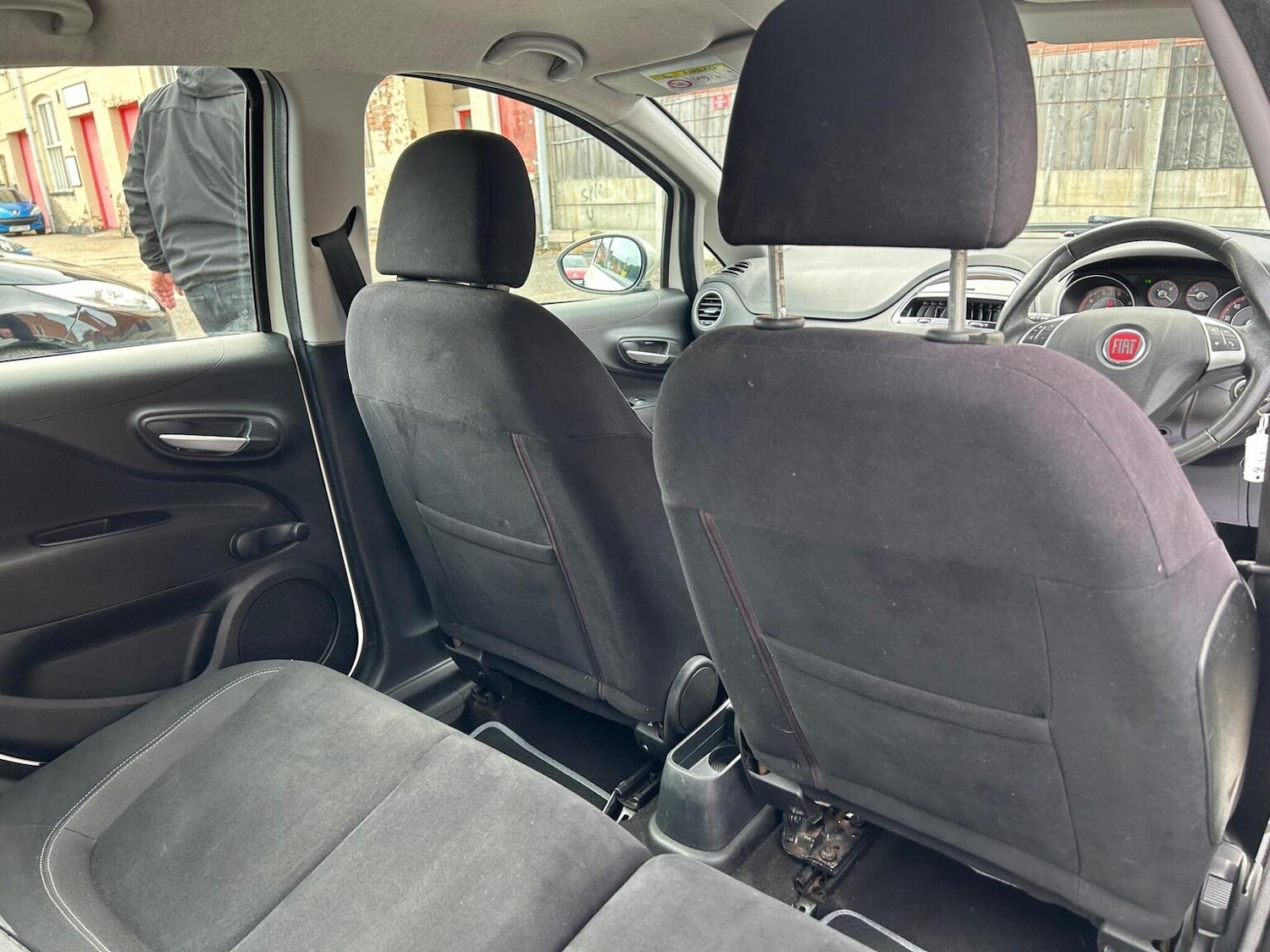 Used Fiat Punto 2015 for sale - 76963253: Photo 18