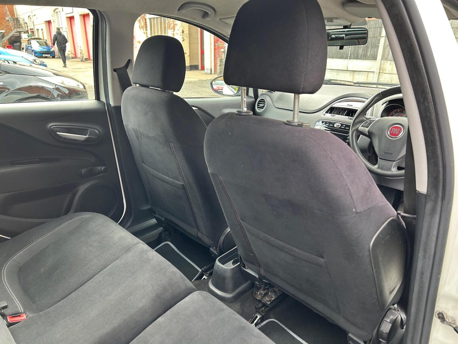 Used Fiat Punto 2015 for sale - 76963253: Photo 19