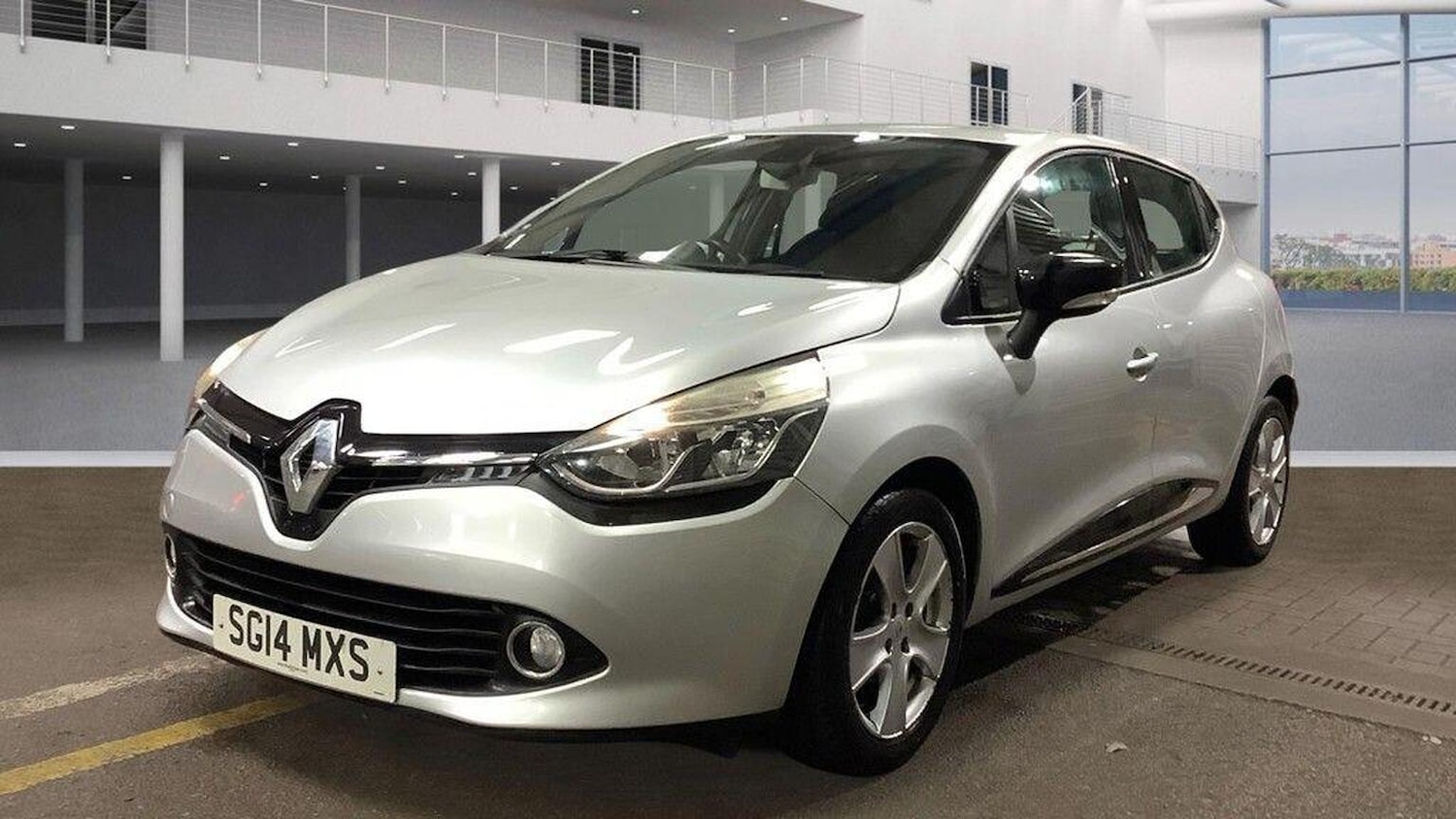 Used Renault Clio 2014 for sale - 77423351: Photo 2