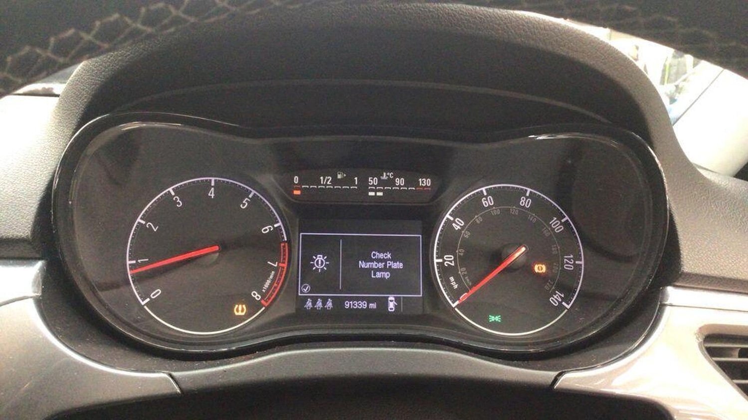 Used Vauxhall Corsa 2015 for sale - 77792820: Photo 4