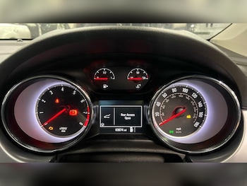 Used Vauxhall Astra 2016 for sale - 77080767: Photo