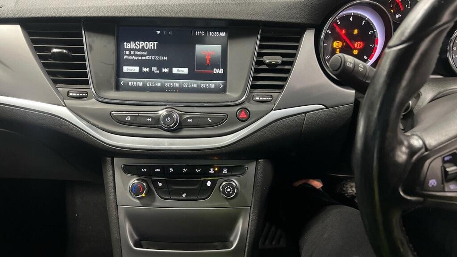 Used Vauxhall Astra 2016 for sale - 77080767: Photo 4