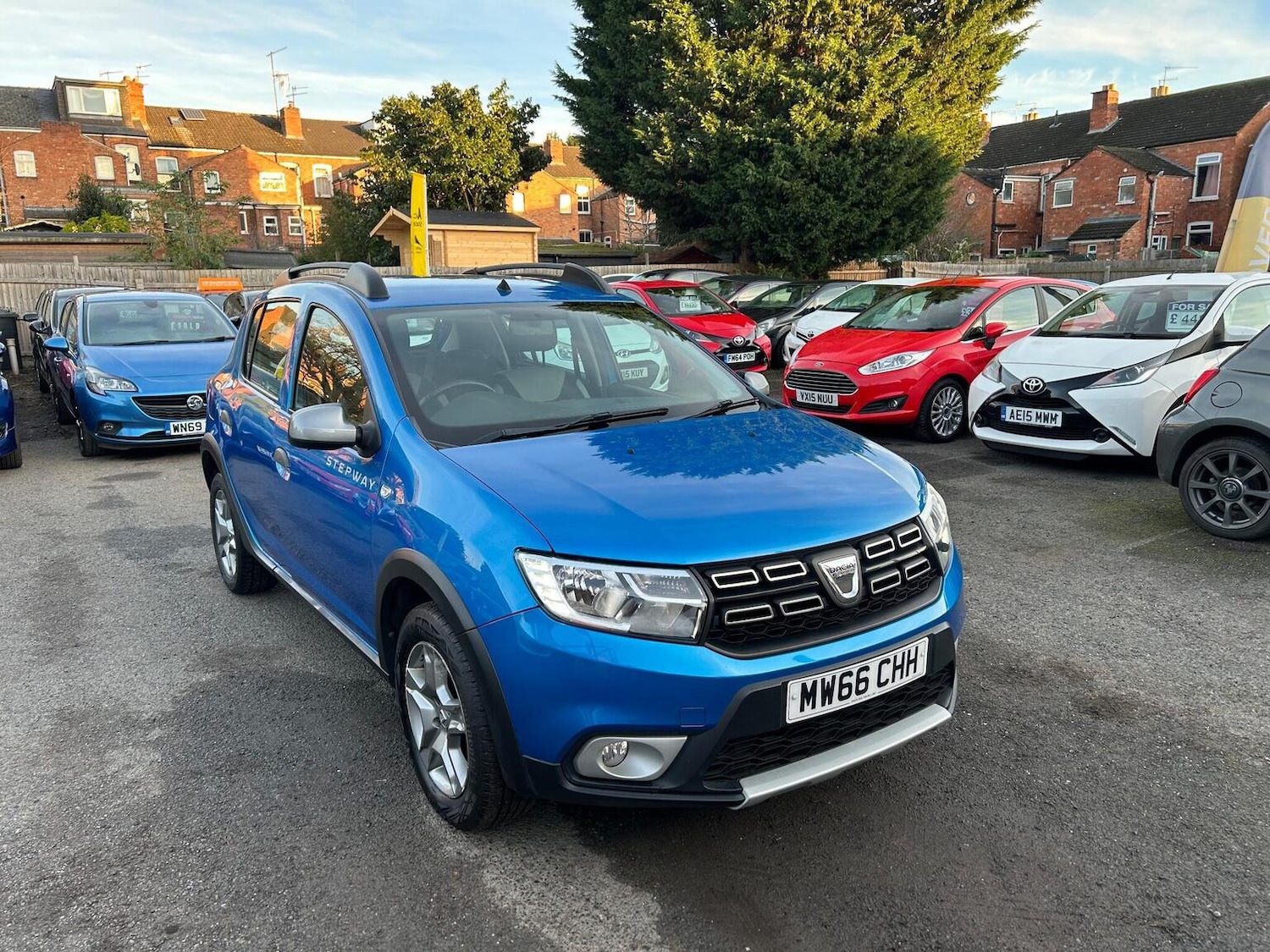 Used Dacia Sandero Stepway 2016 for sale - 76963418: Photo 1