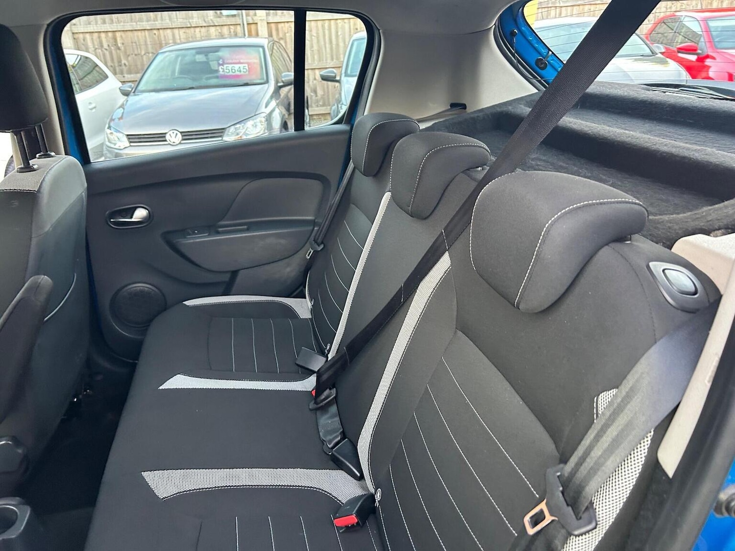 Used Dacia Sandero Stepway 2016 for sale - 76963418: Photo 40