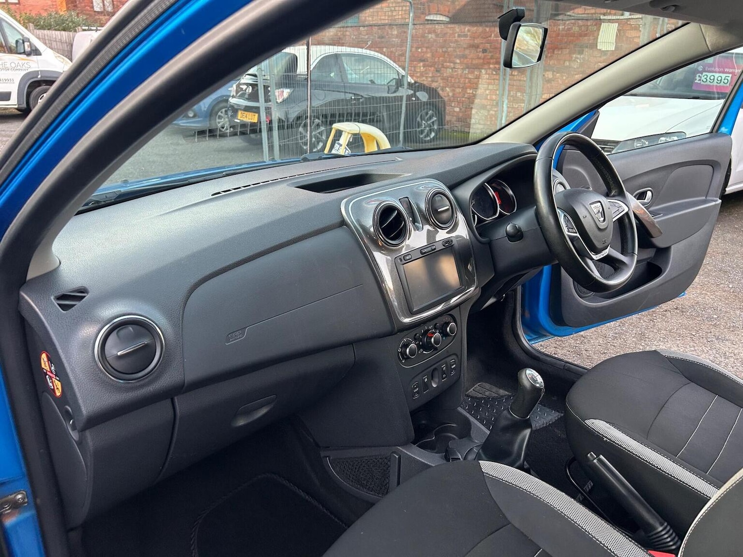 Used Dacia Sandero Stepway 2016 for sale - 76963418: Photo 42