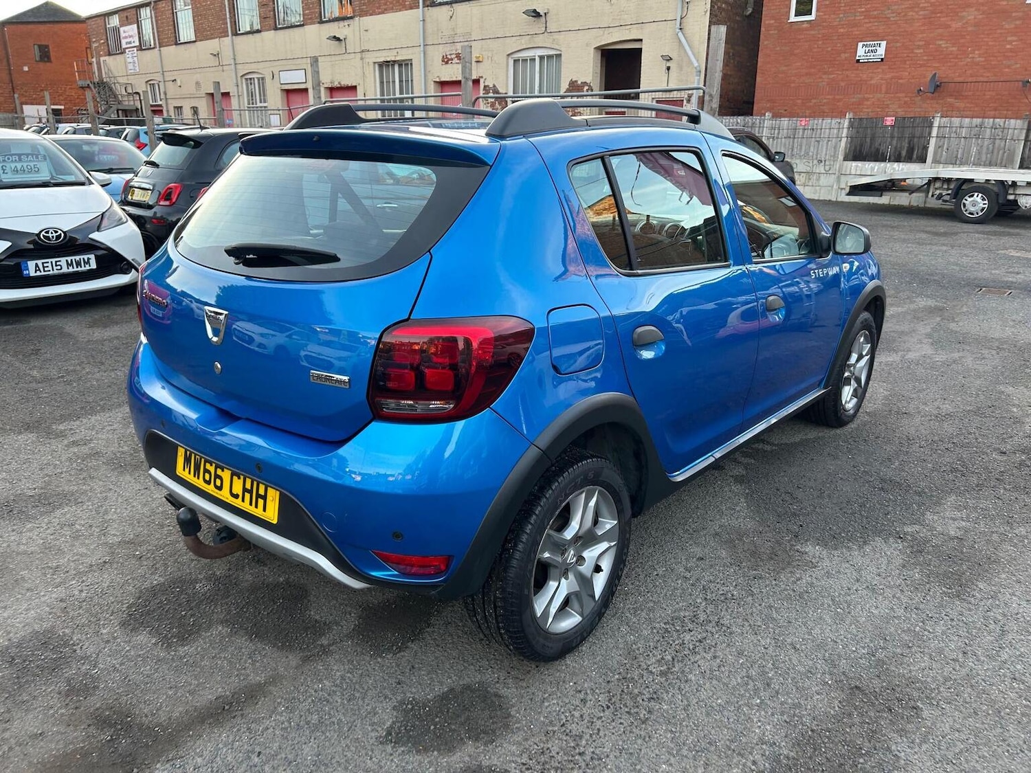Used Dacia Sandero Stepway 2016 for sale - 76963418: Photo 9