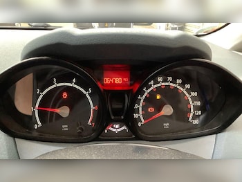 Used Ford Fiesta 2011 for sale - 79323874: Photo