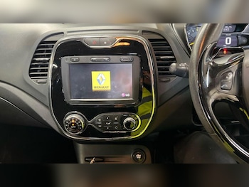 Used Renault Captur 2015 for sale - 78373394: Photo
