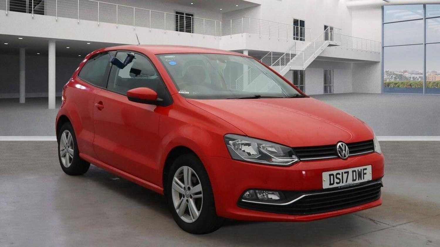 Used Volkswagen Polo 2017 for sale - 77844898: Photo 2