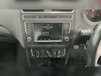 Used Volkswagen Polo 2017 for sale - 77844898: Photo