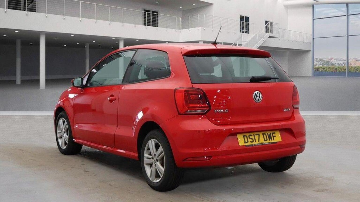 Used Volkswagen Polo 2017 for sale - 77844898: Photo 6