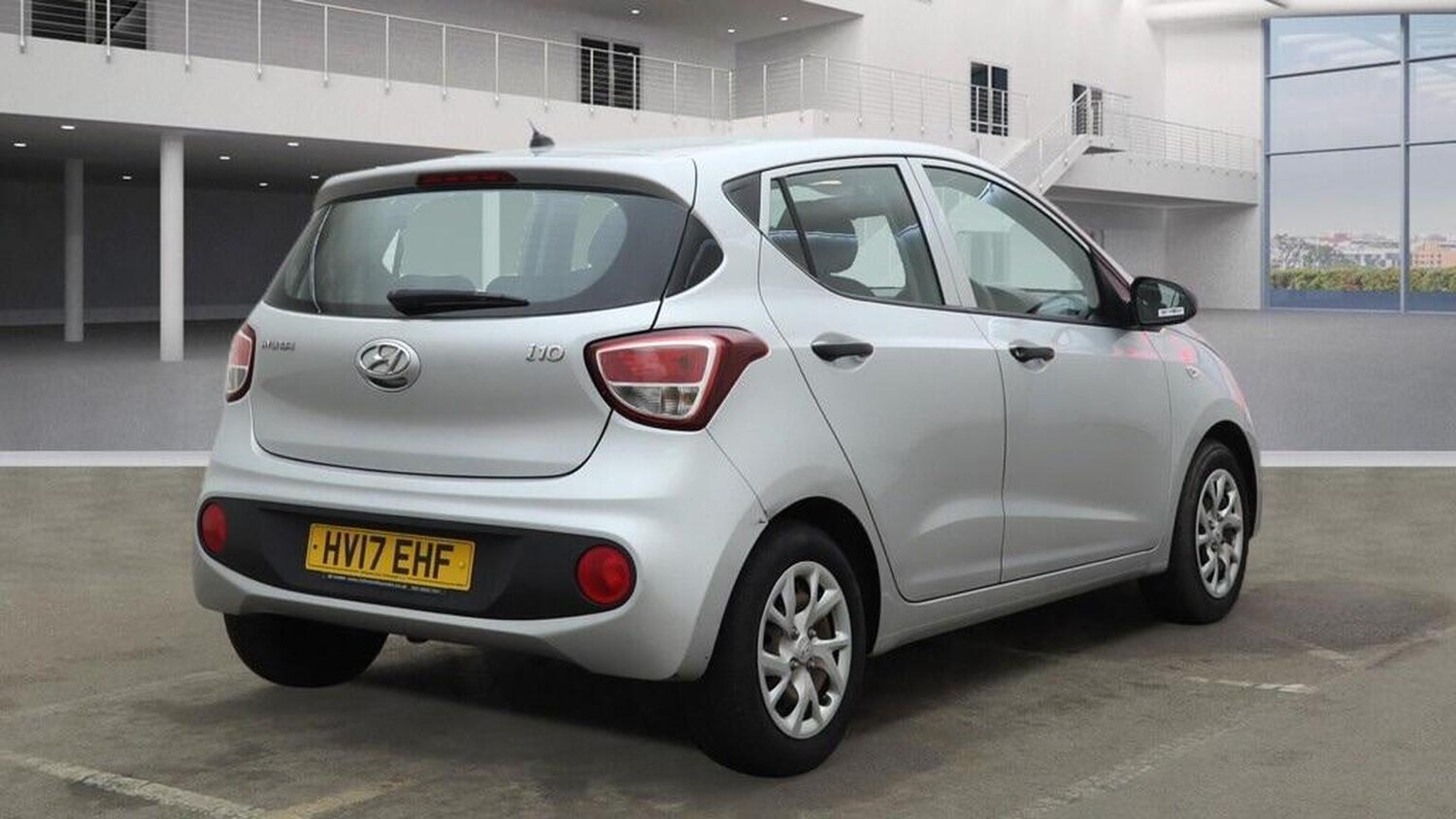 Used Hyundai i10 2017 for sale - 77844886: Photo 7