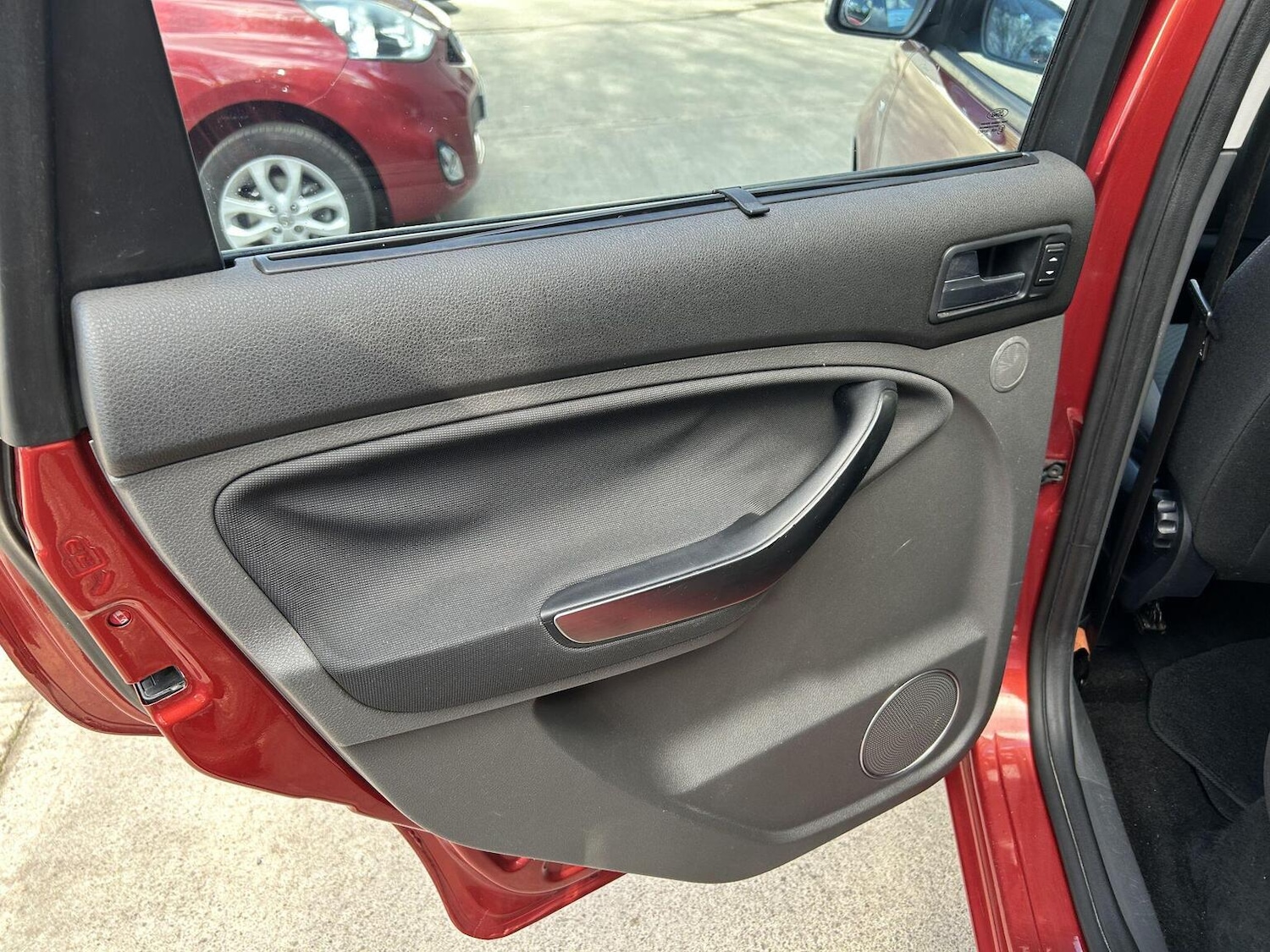 Used Ford C-Max 2008 for sale - 78057065: Photo 23