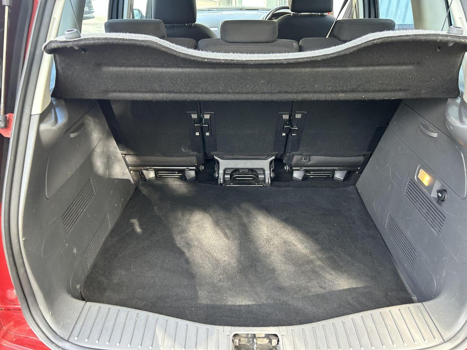 Used Ford C-Max 2008 for sale - 78057065: Photo 32