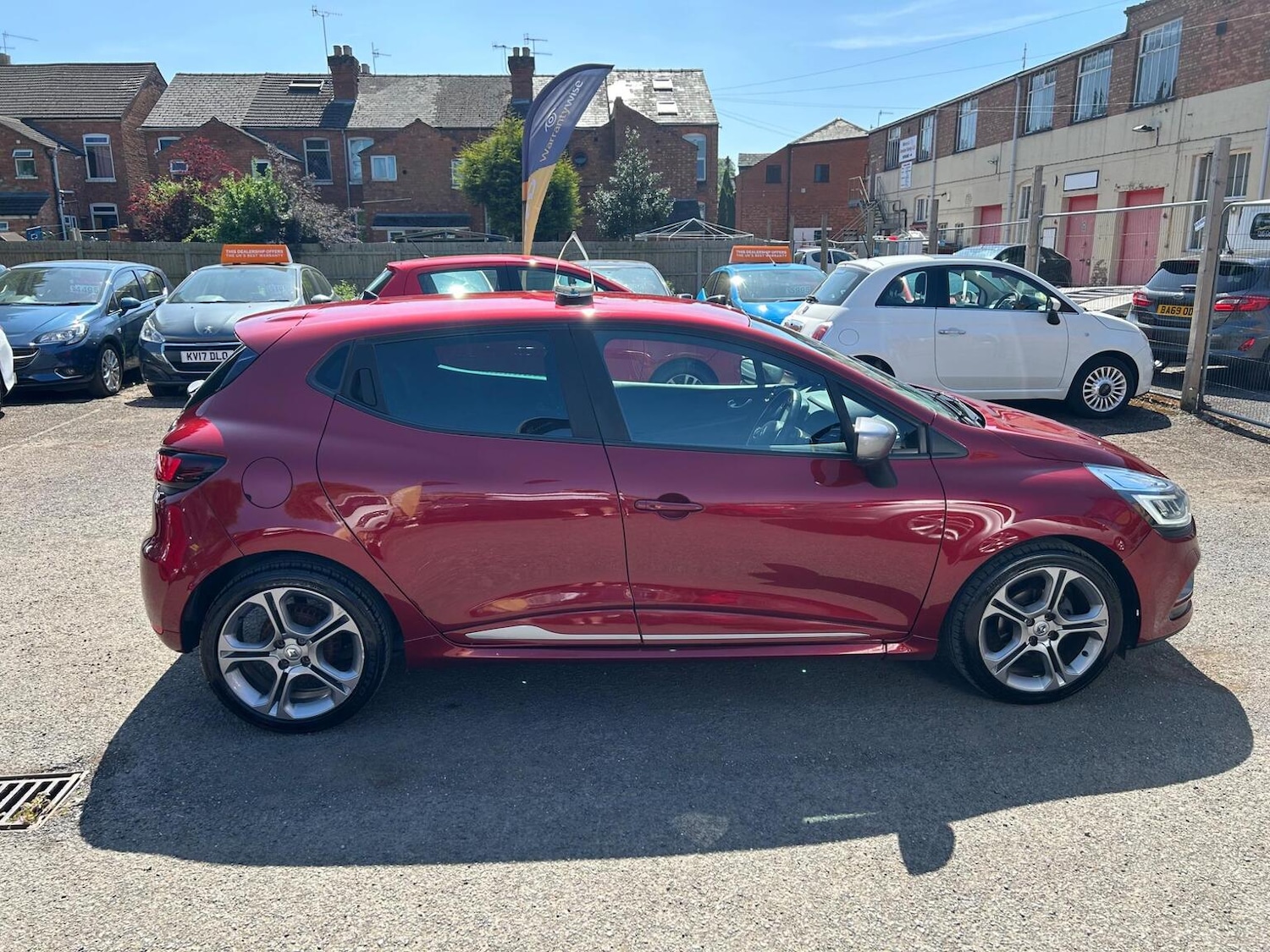 Used Renault Clio 2018 for sale - 76963421: Photo 10